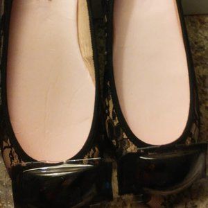 Ladies Flat Shoes
